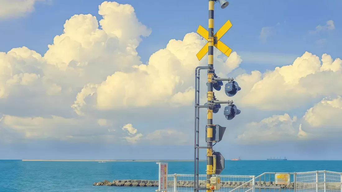 交通灯壁纸-大海边 - 天空云彩-海景背景-零次元