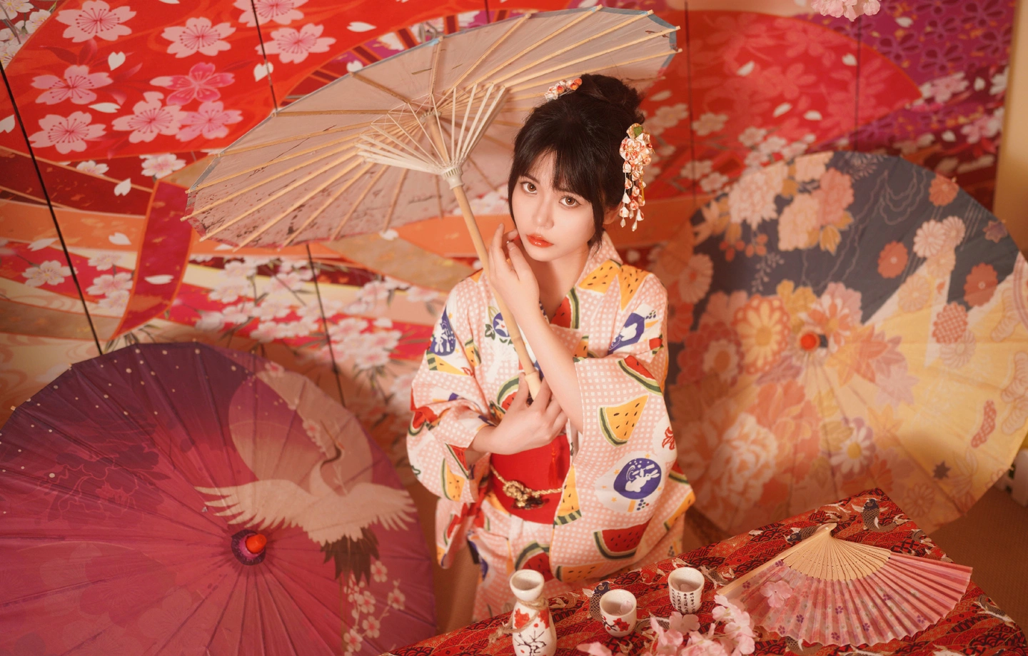 西瓜浴衣  夏日和服少女写真