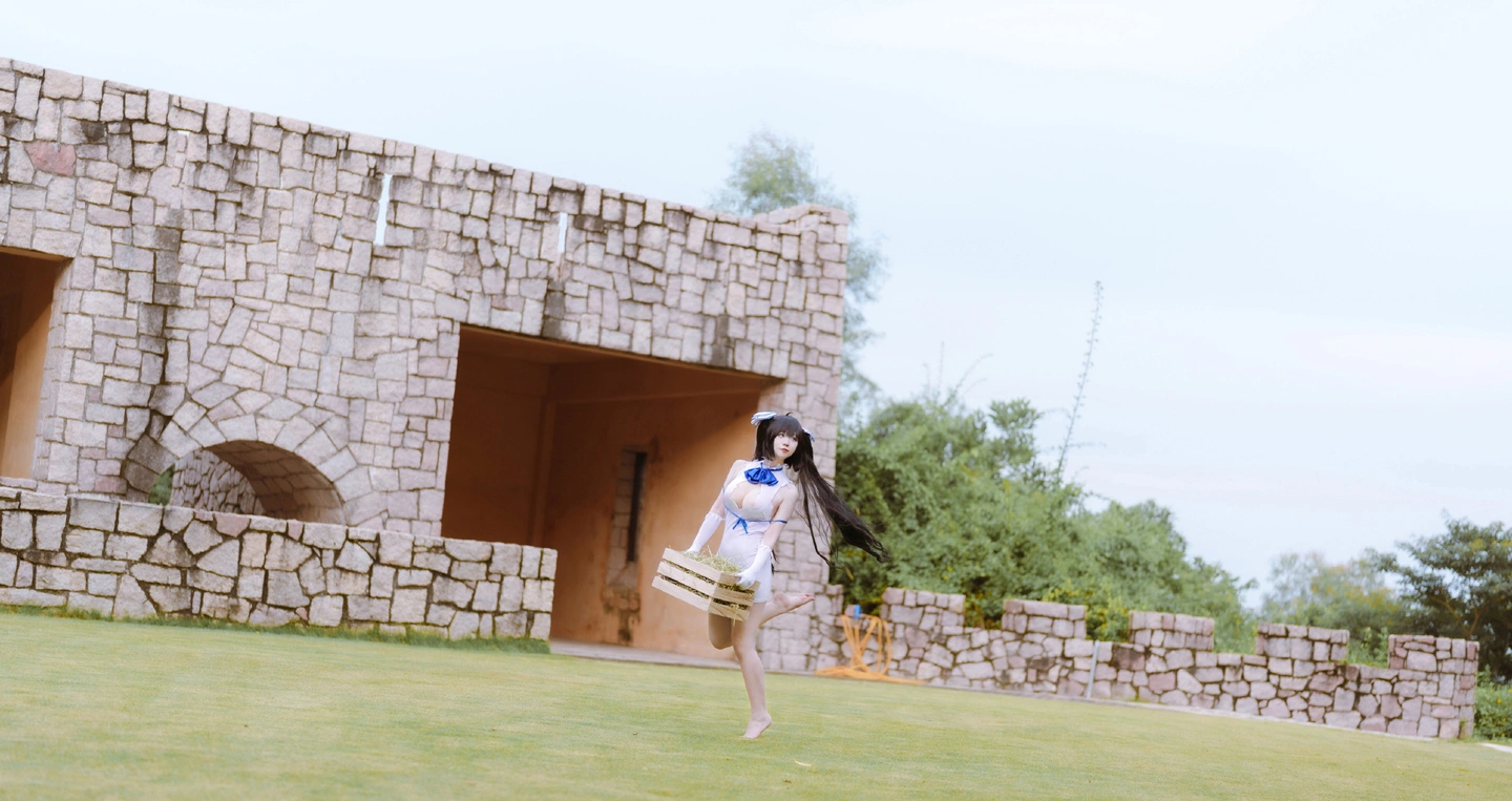 《在地下城寻求邂逅是否搞错了什么》赫斯提亚cosplay
