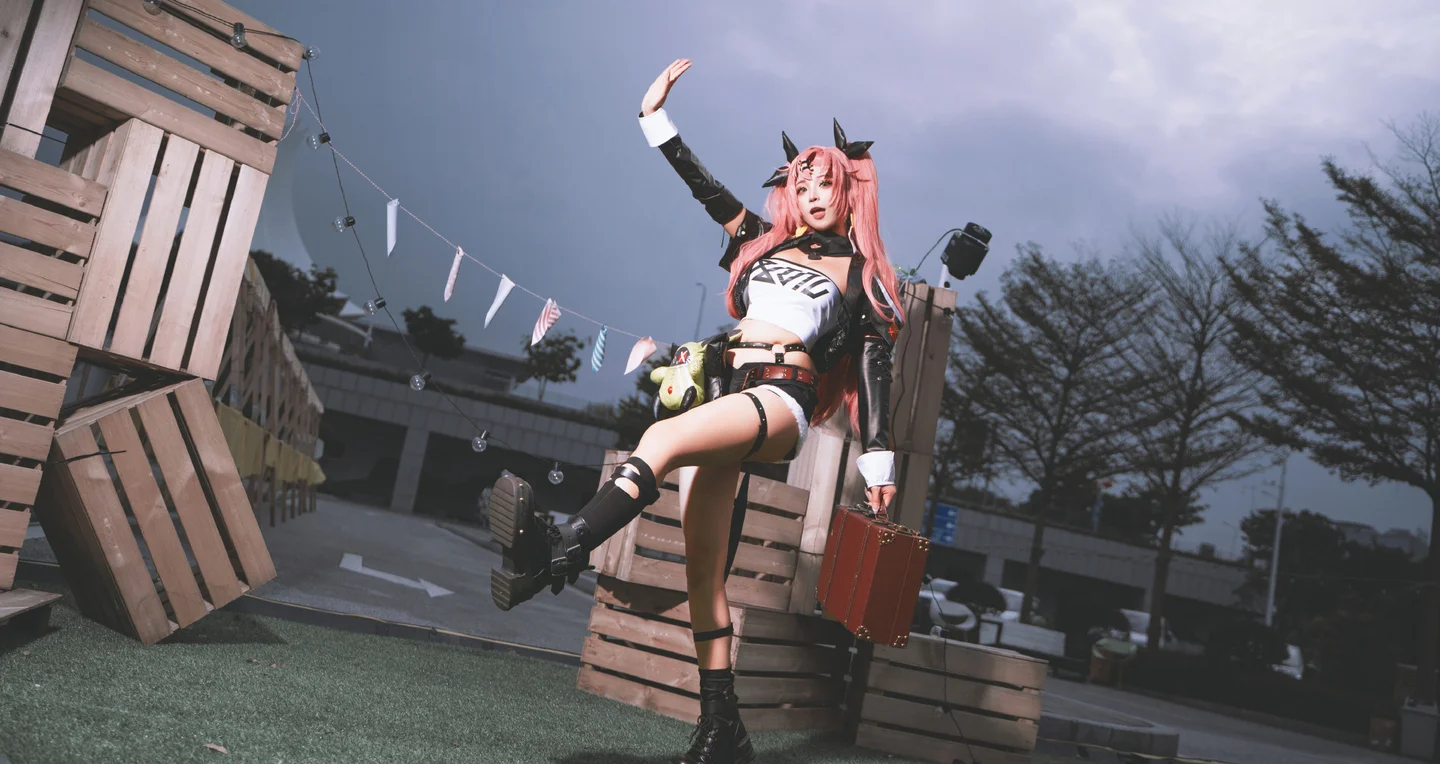 《绝区零》妮可cosplay