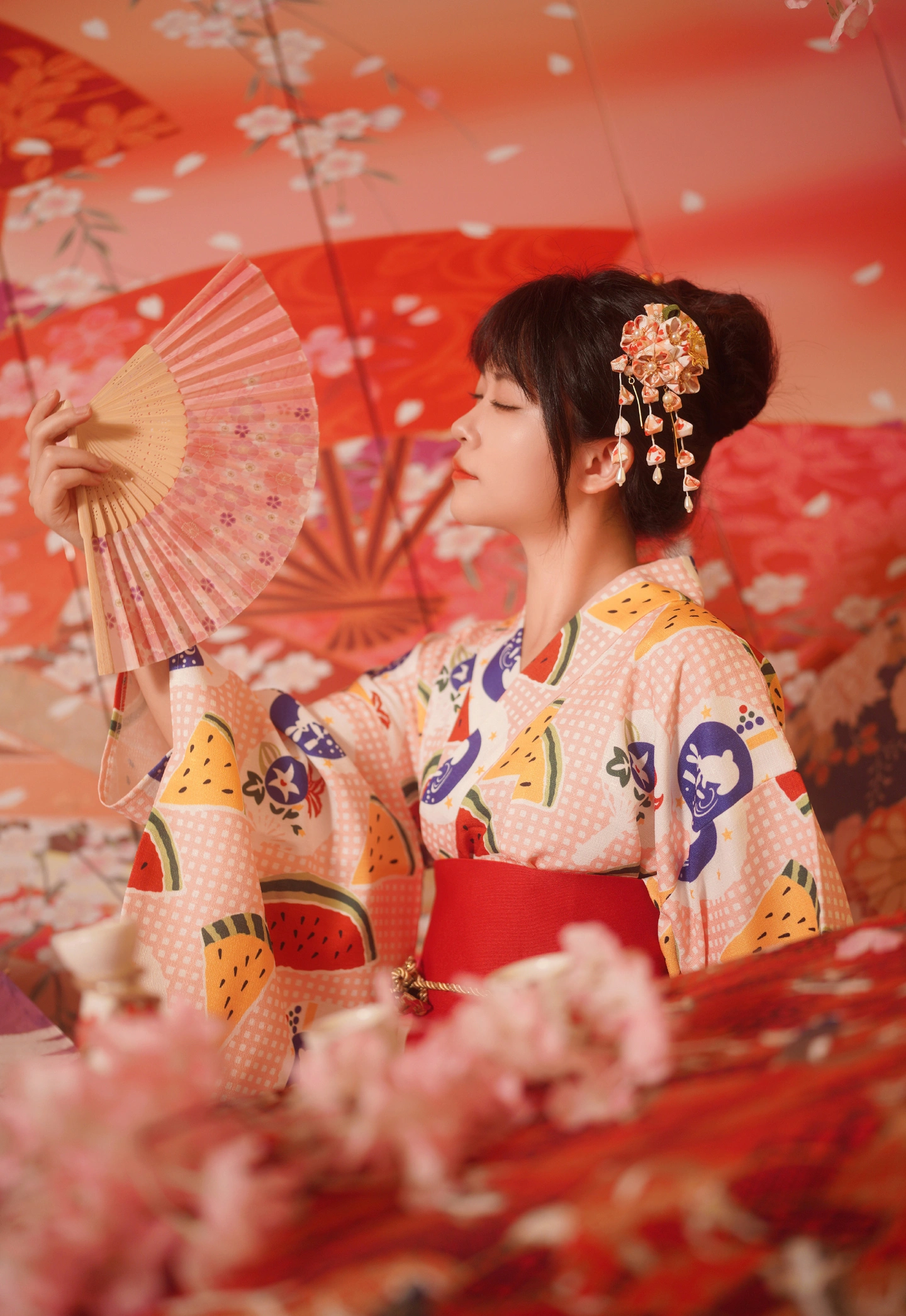 西瓜浴衣  夏日和服少女写真