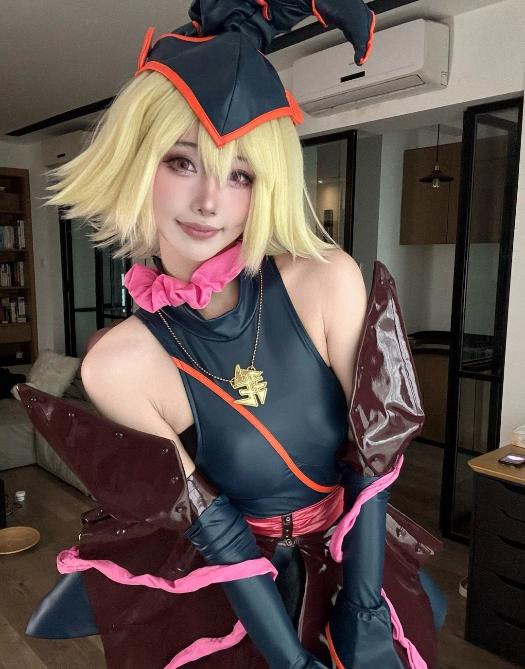 《游戏王》黑魔导女孩cosplay