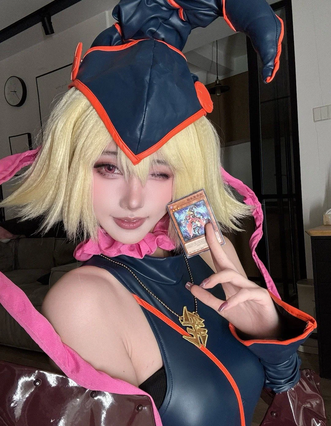 《游戏王》黑魔导女孩cosplay