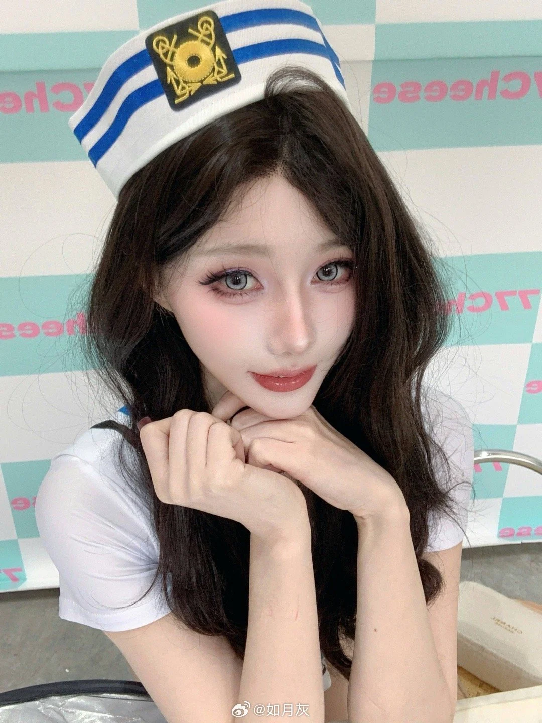 美女穿搭