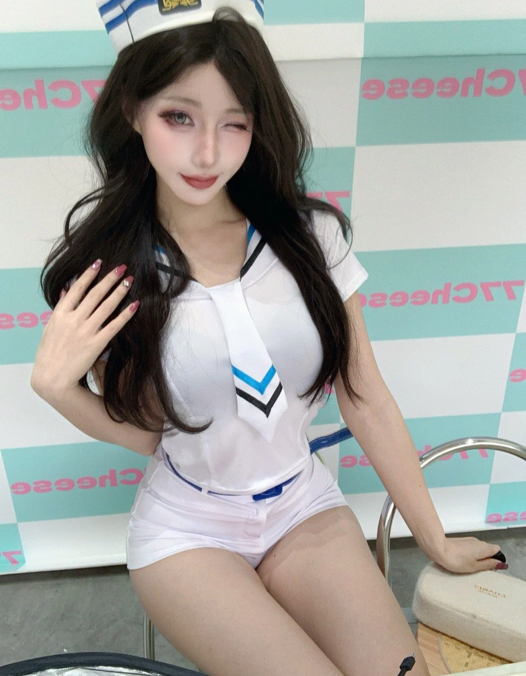 美女穿搭